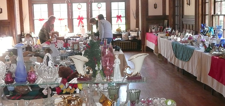 Majors Inn to hold holiday bazaar in Gilbertsville